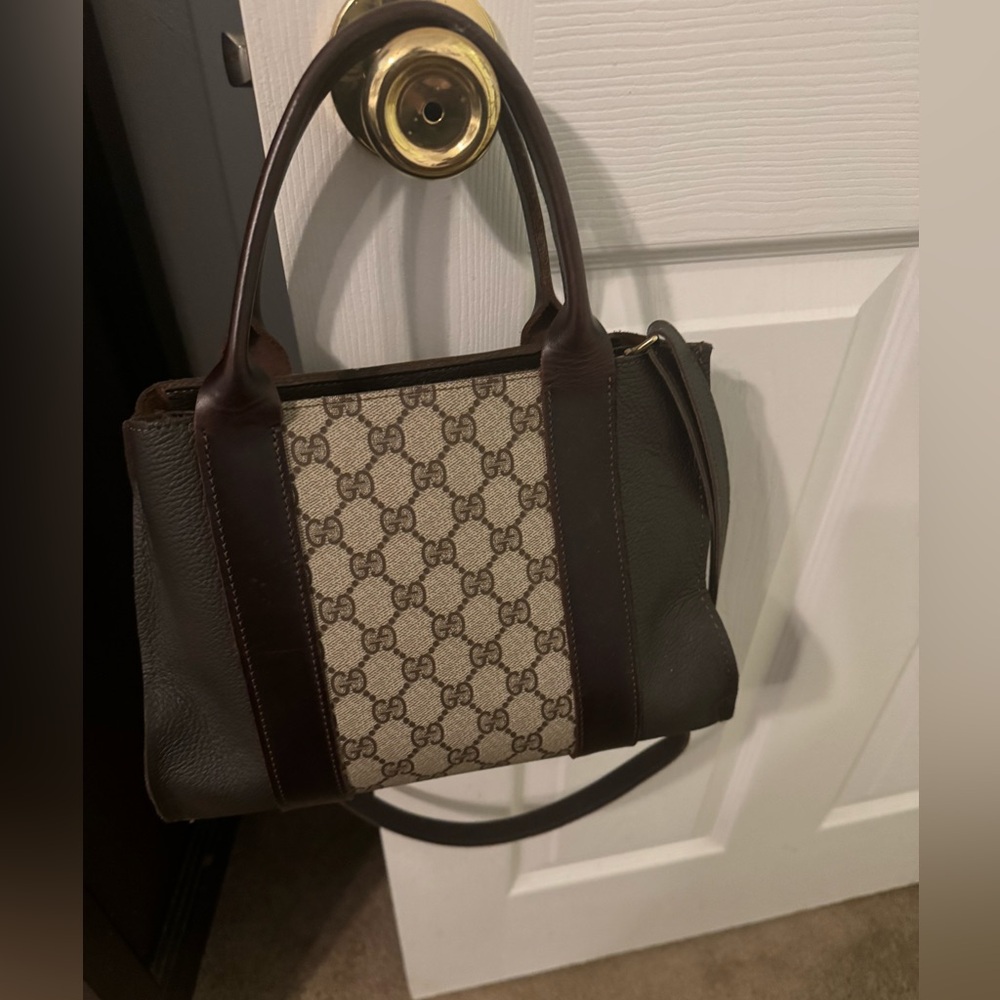 Refurbished Gucci Tote from the company Vintage Boho Bags